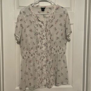Torrid size 2 white sheer shirt with elastic cinched waist woodland creatures
